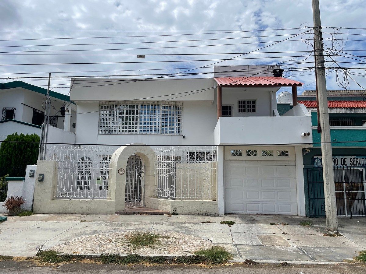 Casa em Villas de Ah-kim-Pech, Campeche, foto 2 de 33