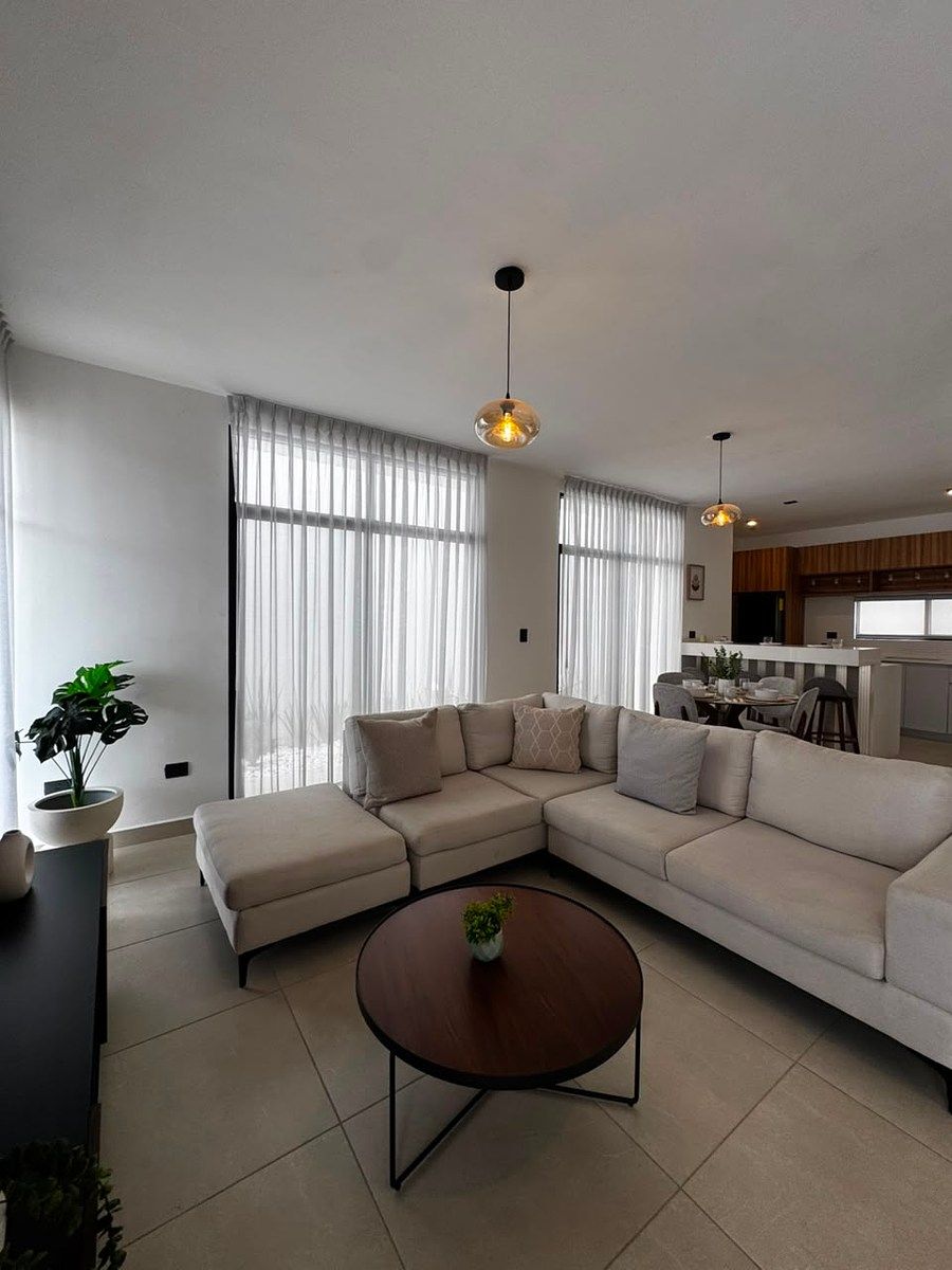 House in Gral. Escobedo Centro, General Escobedo, photo 2 of 19