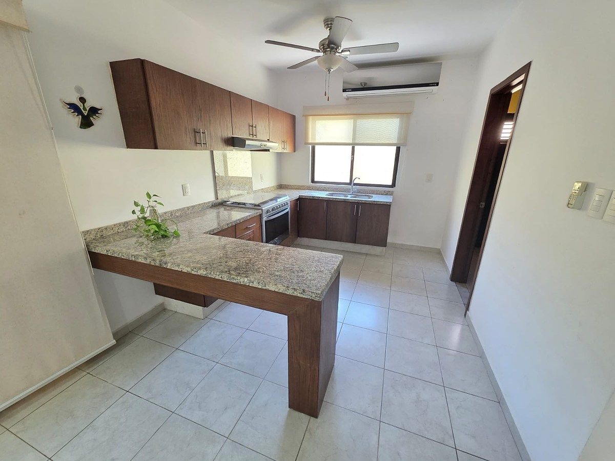 Casa en Lomas de la Rioja, Alvarado, foto 4 de 28