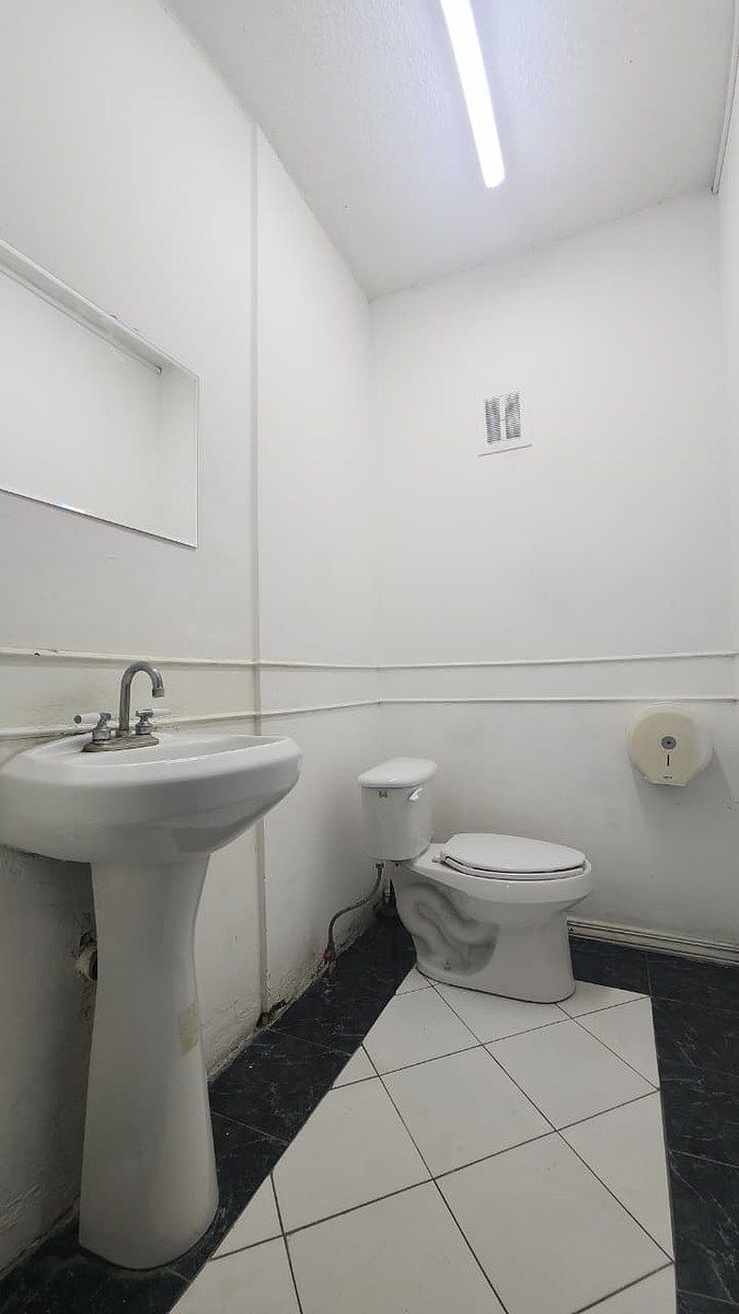 Sala Comercial em Mitras Centro, Monterrey, foto 13 de 14