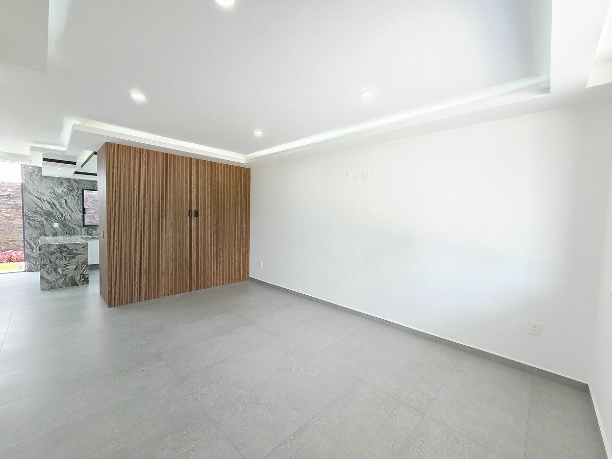 House in Gated Community in Valle Imperial, Zapopan, photo 2 of 29