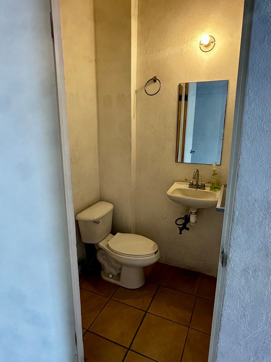 Local comercial en Valle de los Molinos, Zapopan, foto 4 de 9