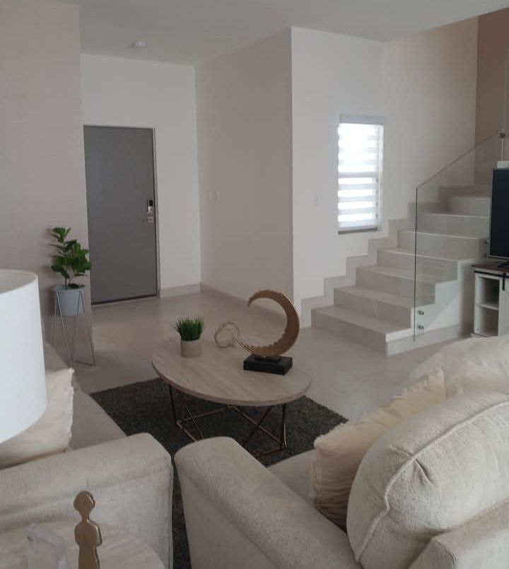 Casa em Corsica Residencial, Mexicali, foto 2 de 10