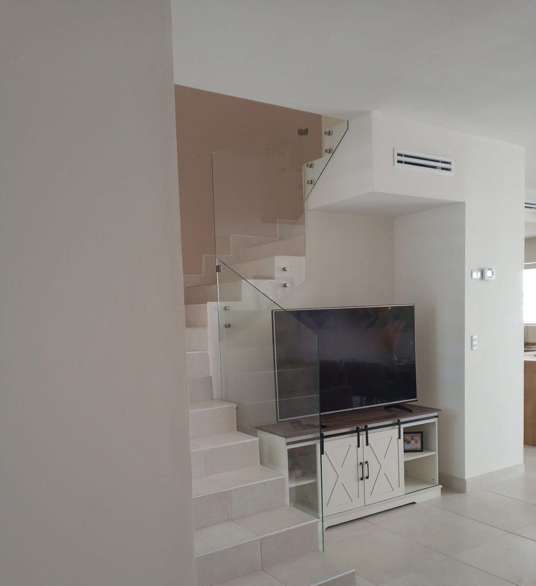 Casa em Corsica Residencial, Mexicali, foto 3 de 10
