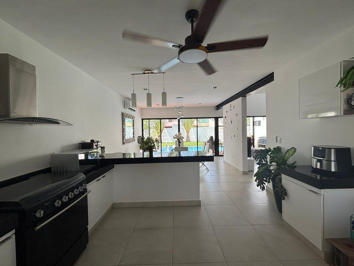 Casa em Conkal, Conkal, foto 3 de 7