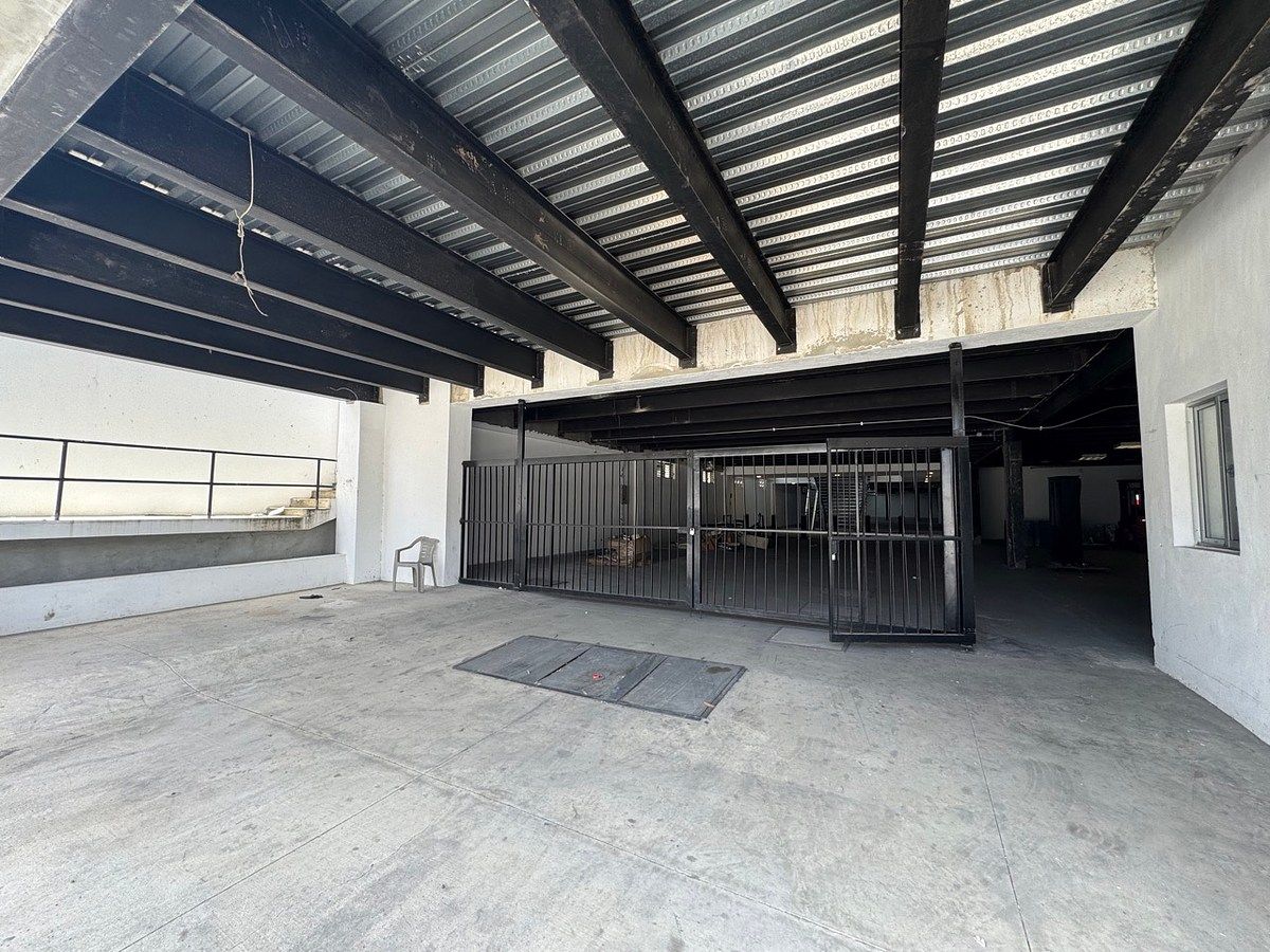 Local Comercial en Herrera, Santo Domingo Oeste, foto 9 de 25