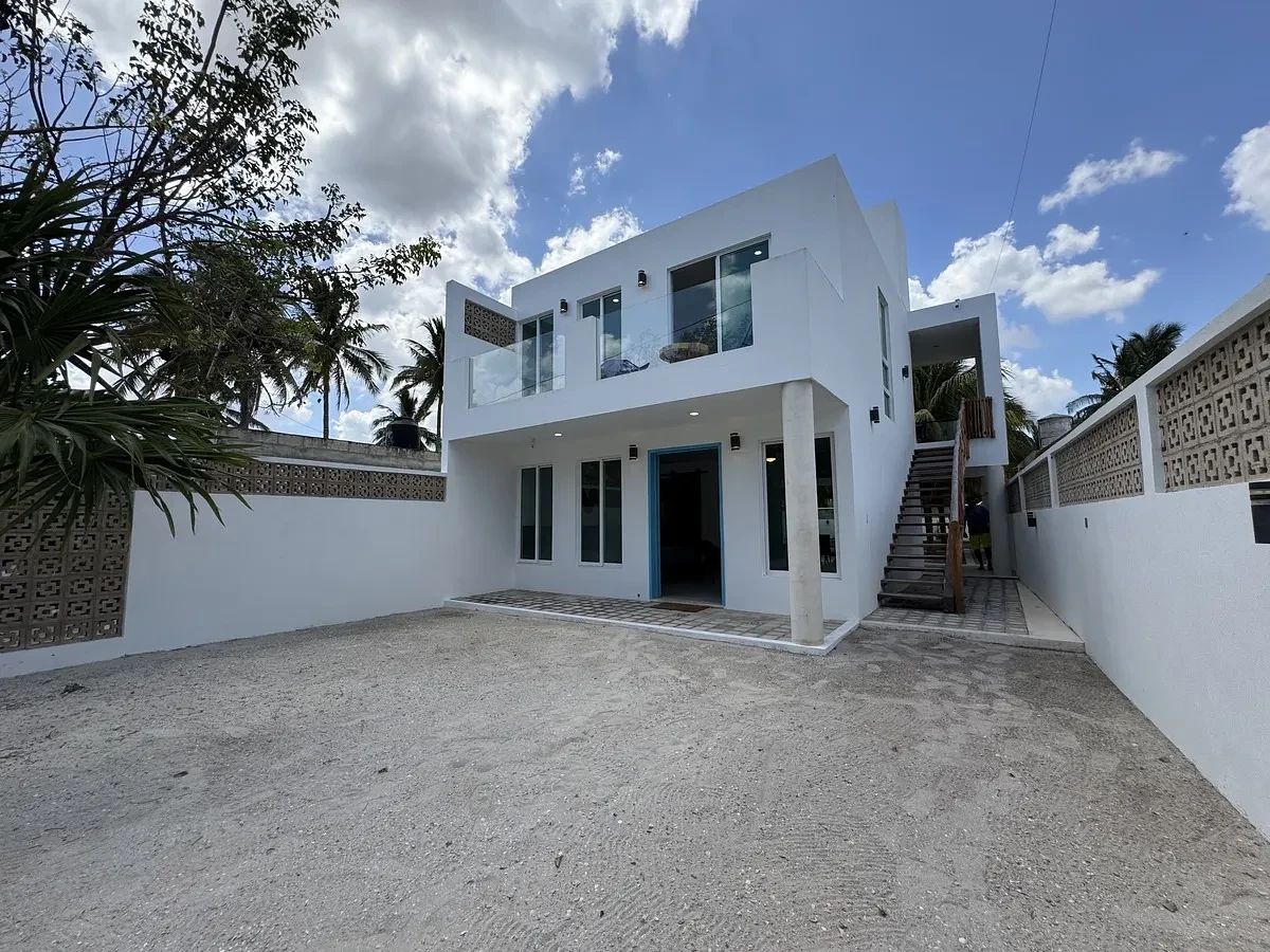 EN VENTA CASA DE 2 RECÁMARAS EN TELCHAC PUERTO - foto 1