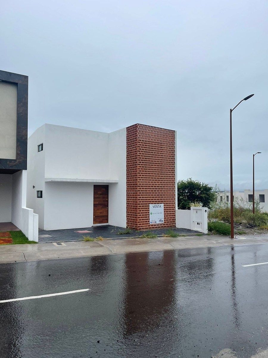 Casa en venta en Querétaro, El Marqués, Zákia, photo 1 of 18