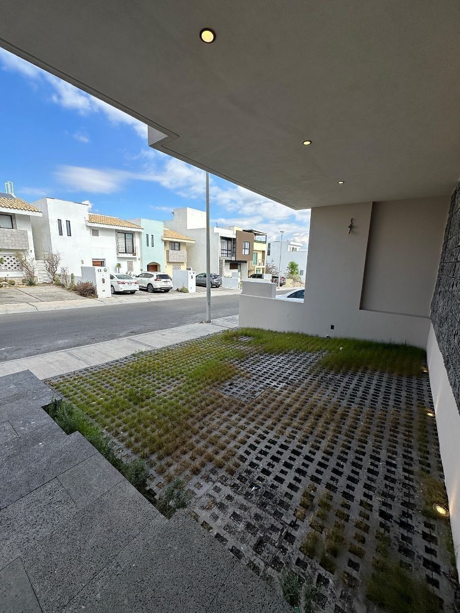 Casa em Zibatá, El Marqués, foto 3 de 18