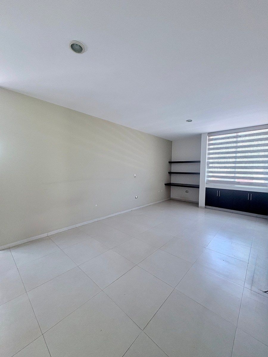 House in Gated Community in Trojes de Alonso, Aguascalientes, photo 13 of 18