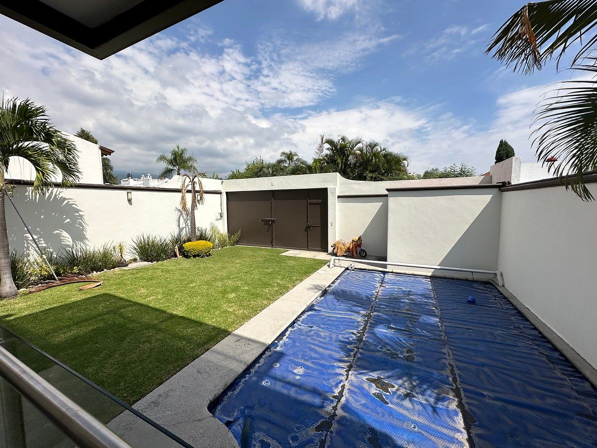 House in San Jerónimo Ahuatepec, Cuernavaca, photo 2 of 44