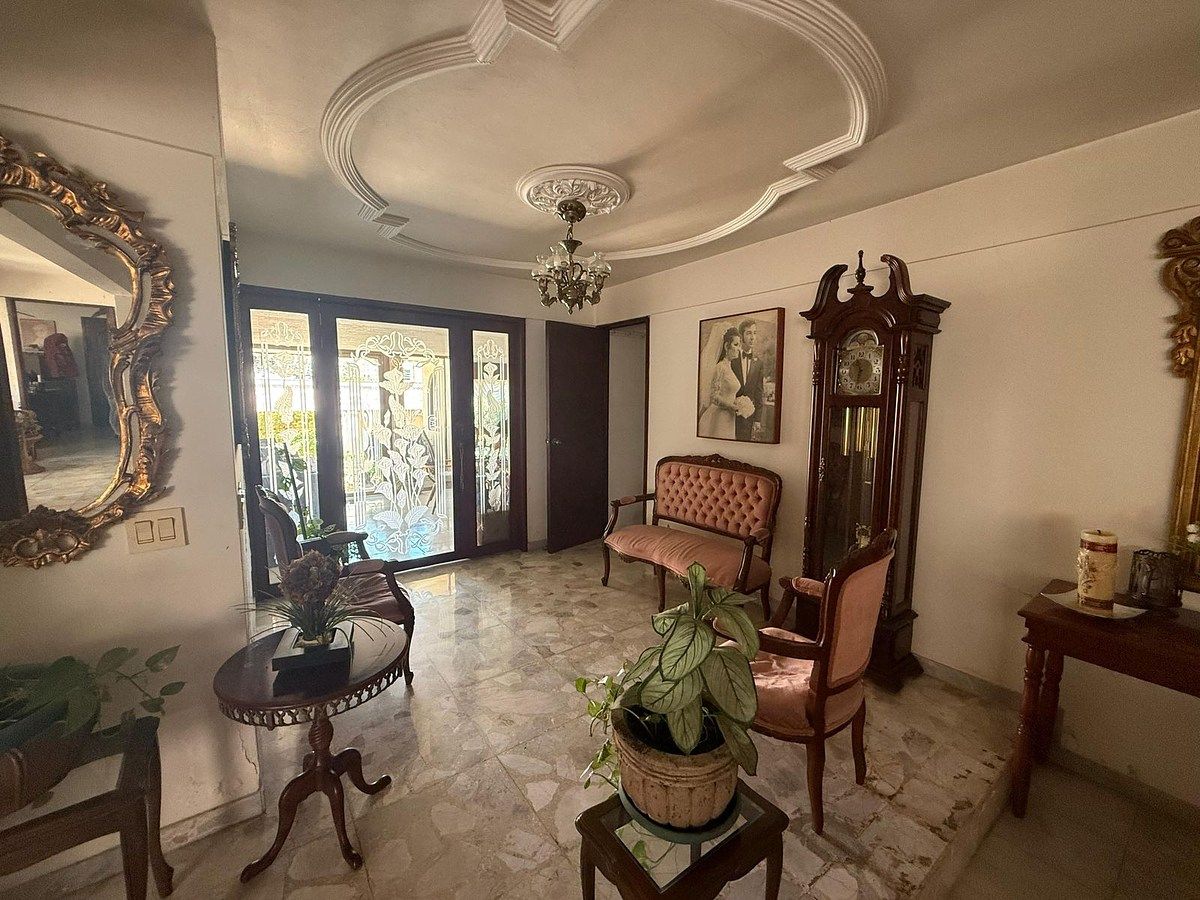 House in Colomos Providencia, Guadalajara, photo 6 of 23