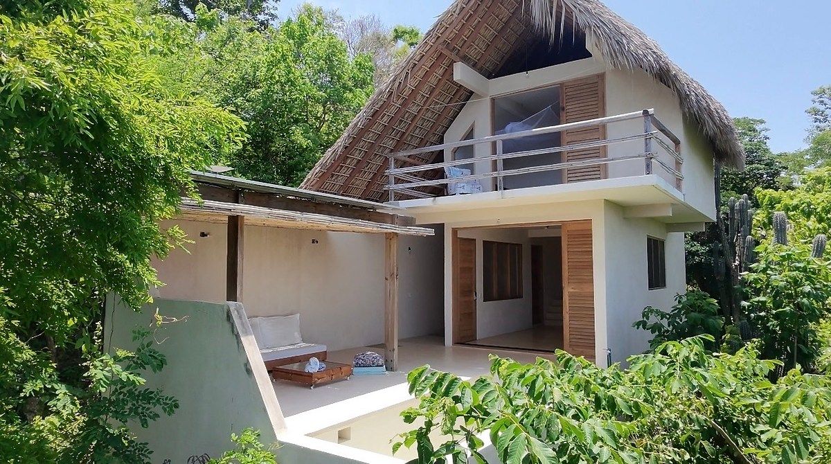 Casa Nova com Piscina, Energia Solar + Potencial de Expansão em Zipolite, Oax, foto 1 de 15
