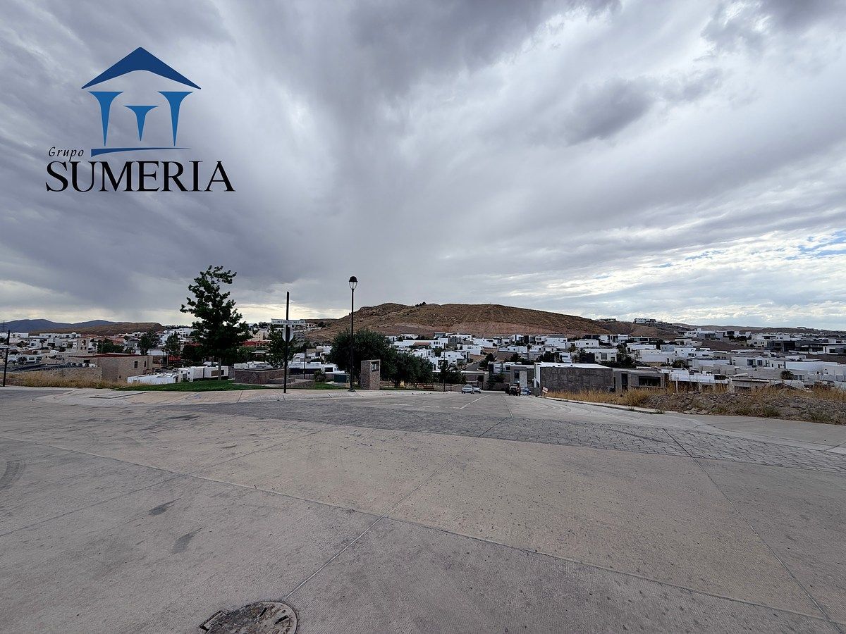 SE VENDE TERRENO EN VISTAS DE SAN CHARBEL, foto 1 de 2