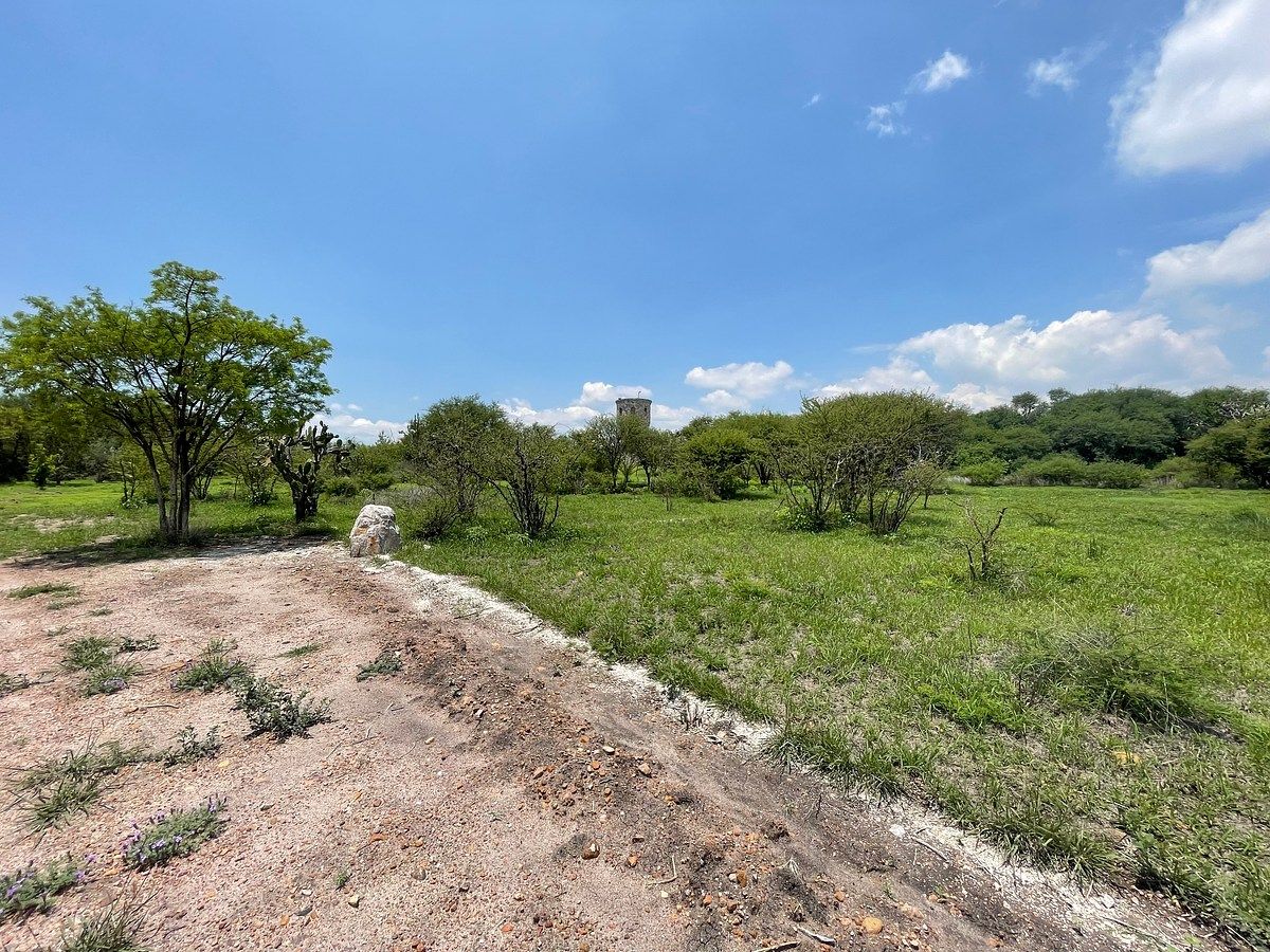 Lot in Ampliación Cieneguita, San Miguel de Allende, photo 3 of 12