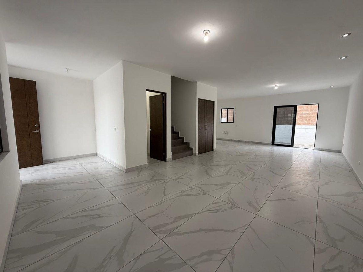 Casa en Cumbres Elite Premier, García, foto 2 de 10