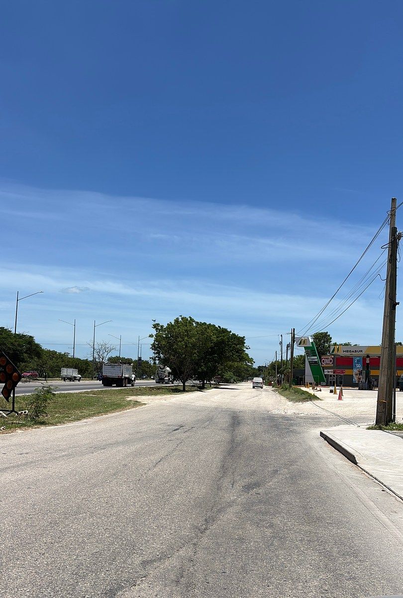 Terreno comercial en Paseos de Opichen, Mérida, foto 6 de 8