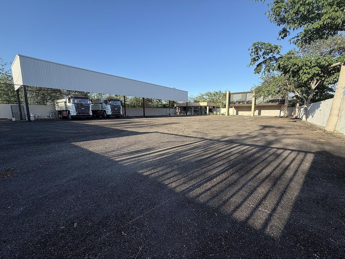 Commercial Storage Unit in Komchen, Mérida, photo 2 of 16