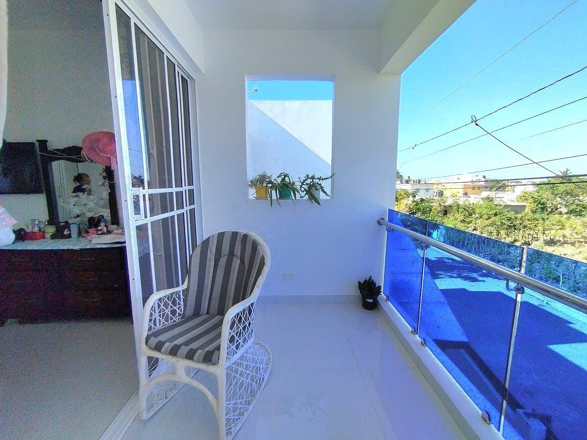 Venta de Casa con 2 Aptos, Nagua, foto 1 de 10