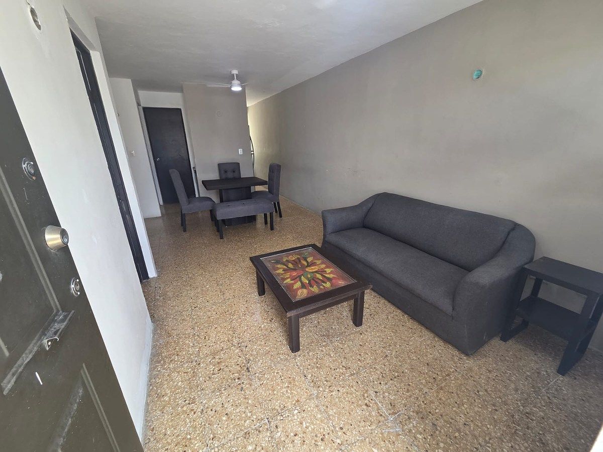 Casa em Jose Maria Iturralde, Mérida, foto 2 de 10