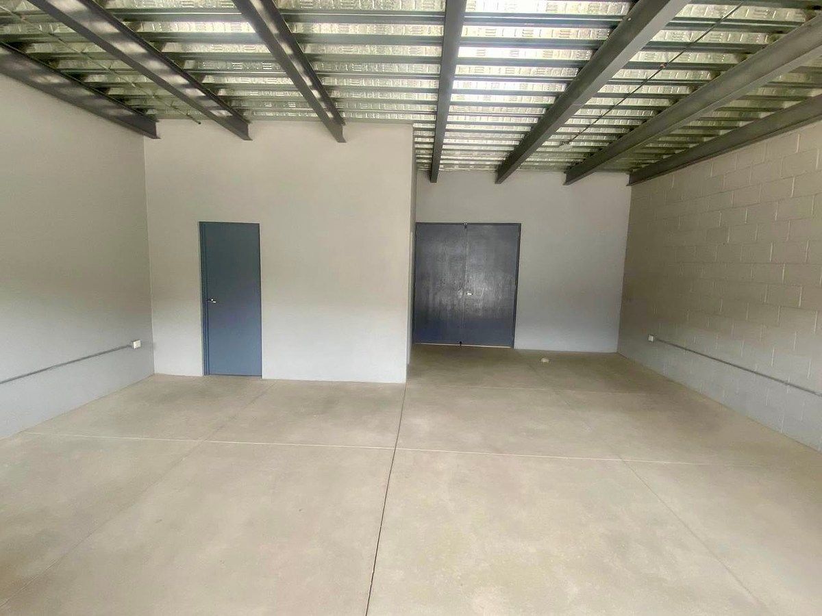 Galpão industrial em La Venta Del Astillero, Zapopan, foto 4 de 24