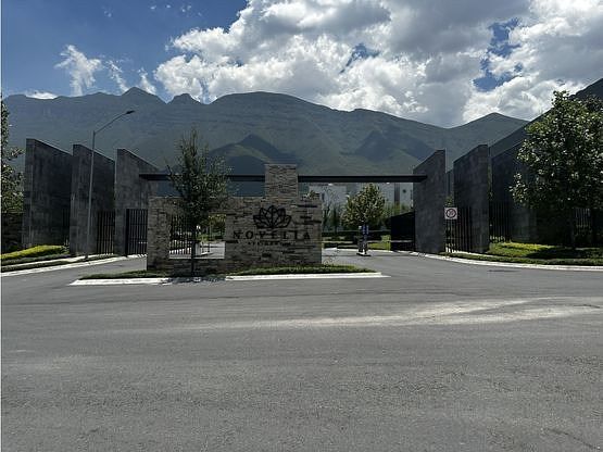 Casa en Venta en Dominio Cumbres, Garcia Nuevo León, foto 1 de 21