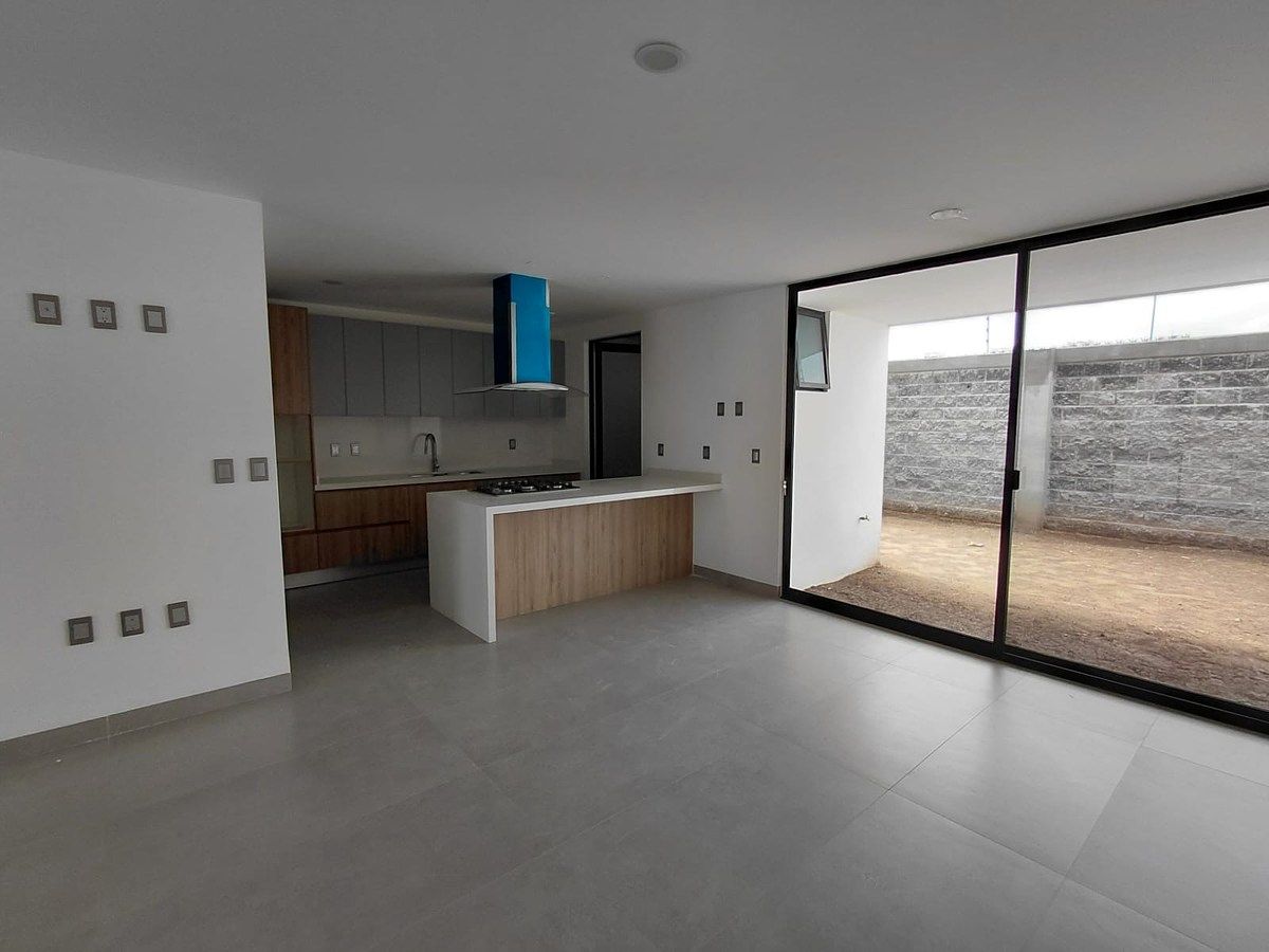 House in Portavedra Residencial, León, photo 14 of 29