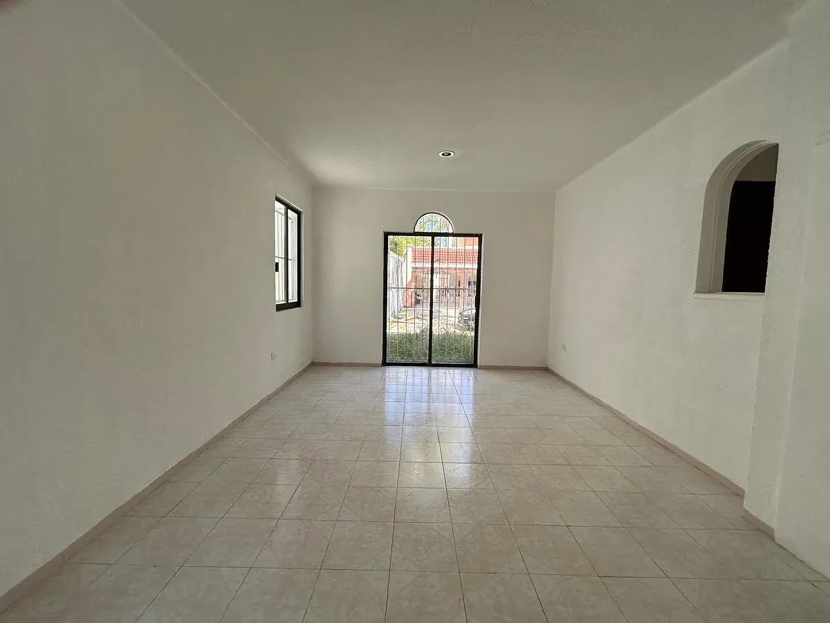Casa en Jardines de Vista Alegre, Mérida, foto 4 de 23