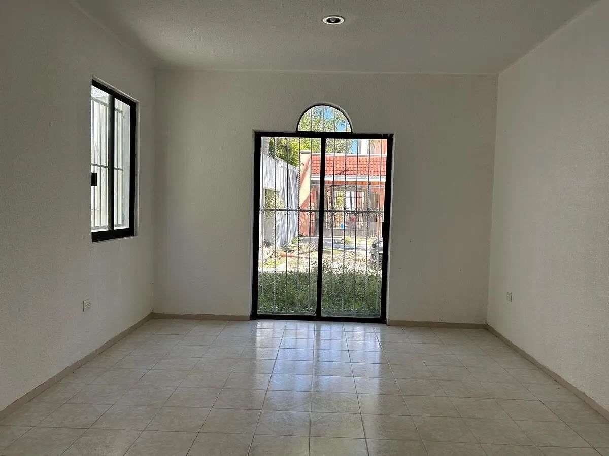 Casa en Jardines de Vista Alegre, Mérida, foto 5 de 23