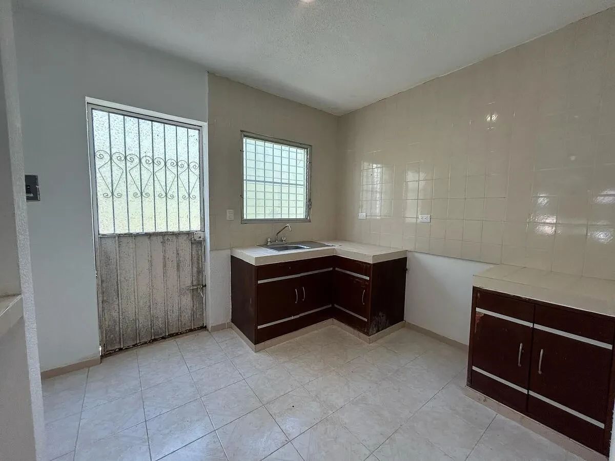 Casa en Jardines de Vista Alegre, Mérida, foto 7 de 23