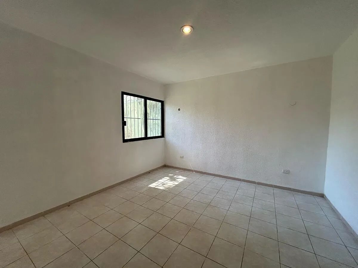 Casa en Jardines de Vista Alegre, Mérida, foto 8 de 23