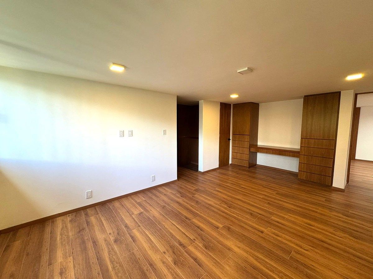 Casa en Ciudad Satélite, Naucalpan de Juárez, foto 19 de 27