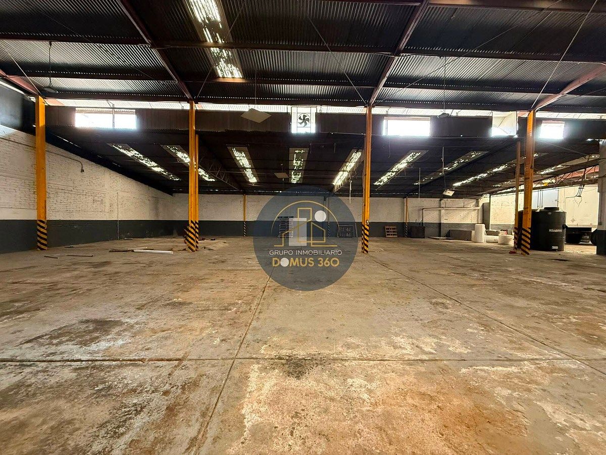 Bodega comercial en Purísima, Iztapalapa, foto 6 de 42