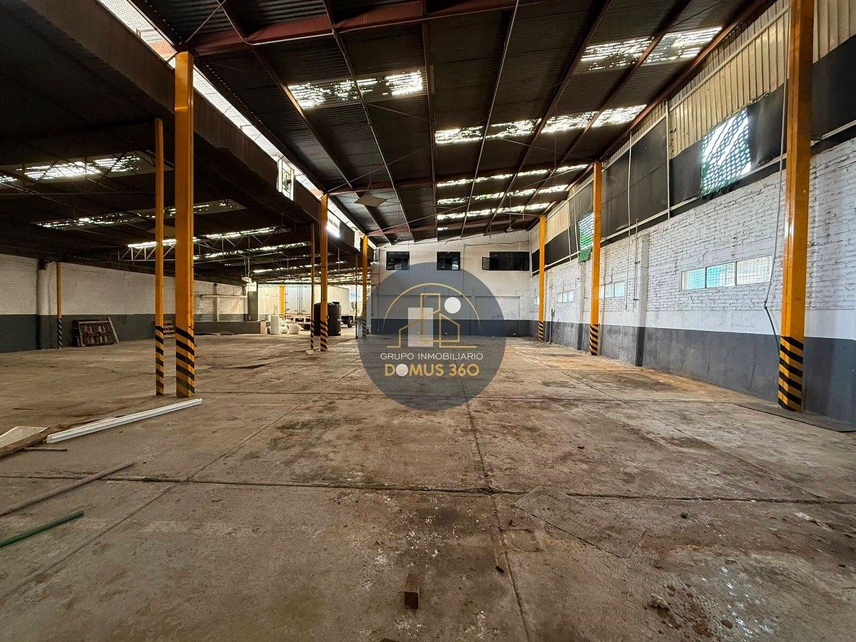 Bodega comercial en Purísima, Iztapalapa, foto 3 de 42