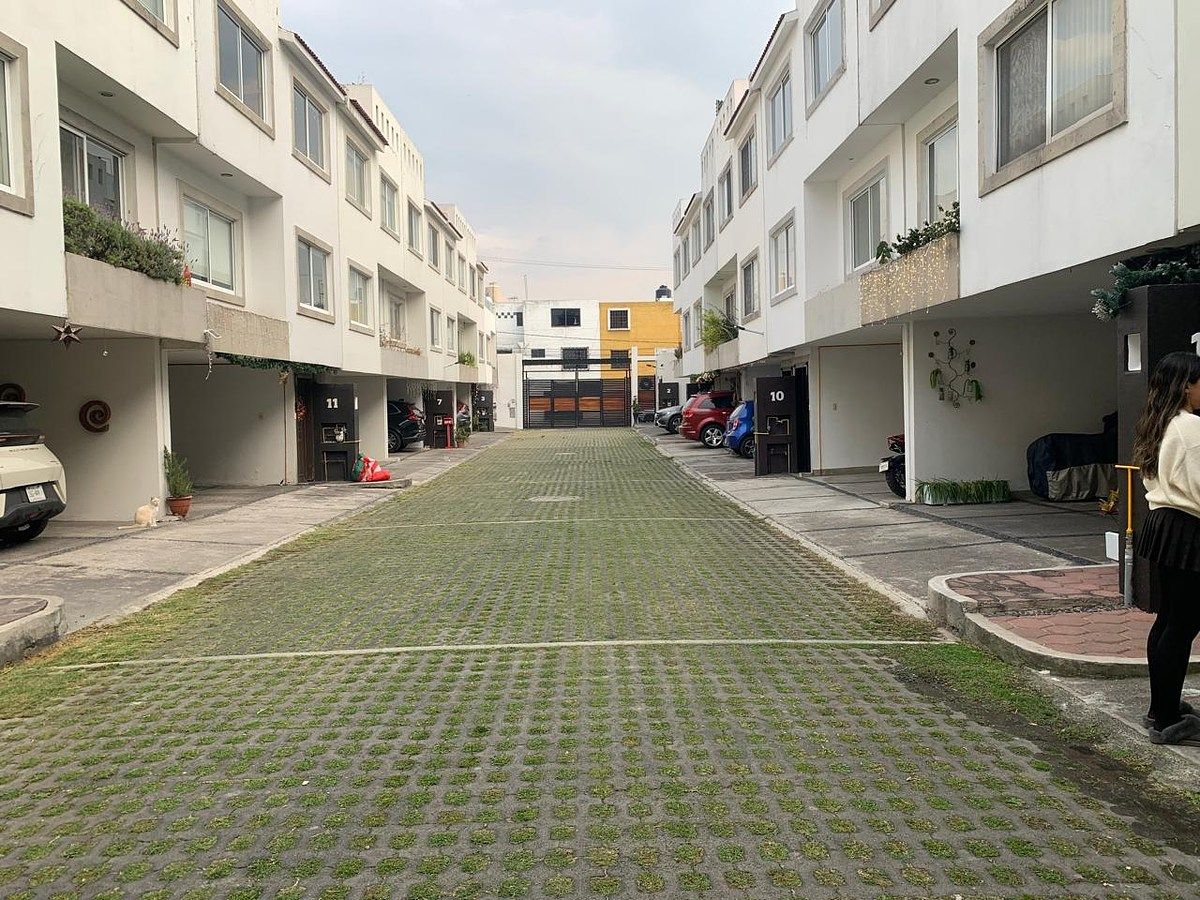Casa en Condominio en Venta en Granjas Coapa, Tlalpan, foto 1 de 33