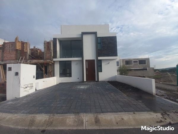 Casa nueva y bien iluminada, photo 1 of 51
