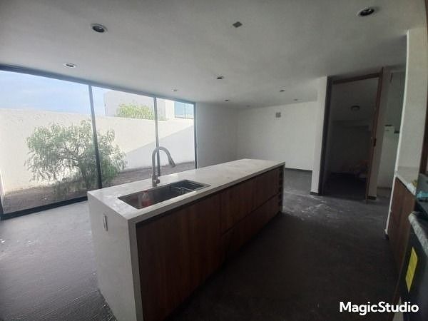 House in Grand Preserve, Querétaro, photo 4 of 51