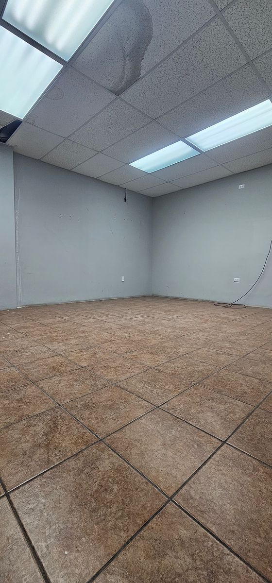 Building in Industrial, Mexicali, photo 16 of 23