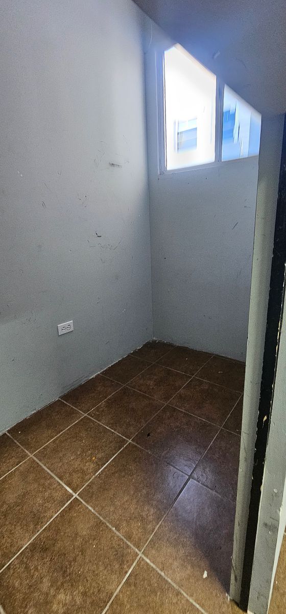 Building in Industrial, Mexicali, photo 23 of 23