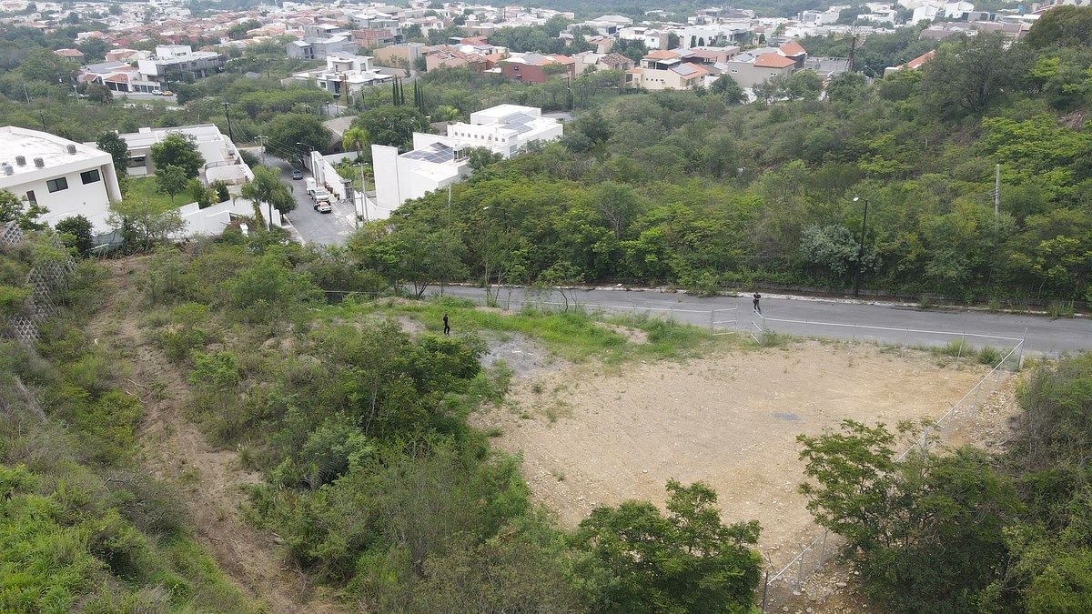 Terreno Plano à Venda em Bosques de Valle Alto ao Sul de Monterrey, foto 1 de 9