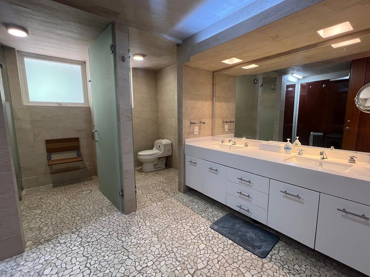 Baño principal — con ducha vapor, foto 26 de 36