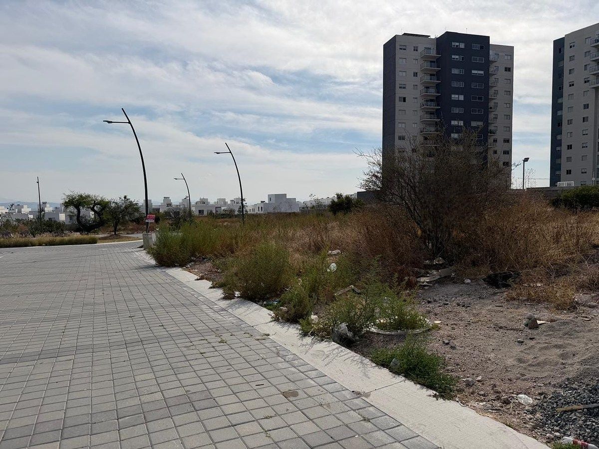 Commercial Lot in Residencial el Refugio, Querétaro, photo 2 of 5