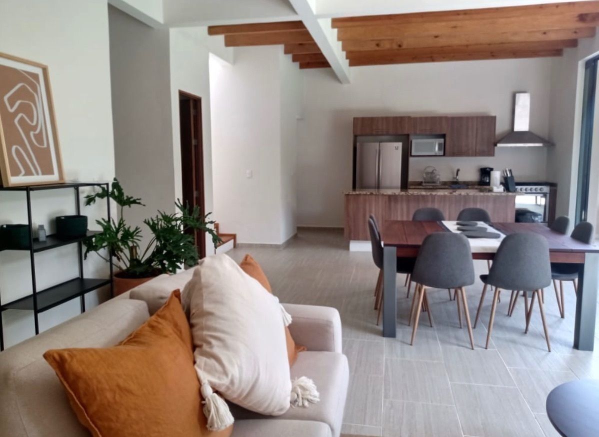 Casa em condomínio fechado em Avándaro, Valle de Bravo, foto 3 de 10