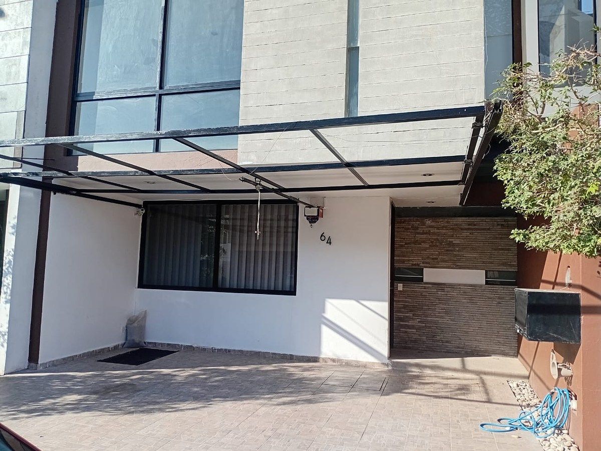 House in Nuevo México, Zapopan, photo 2 of 27
