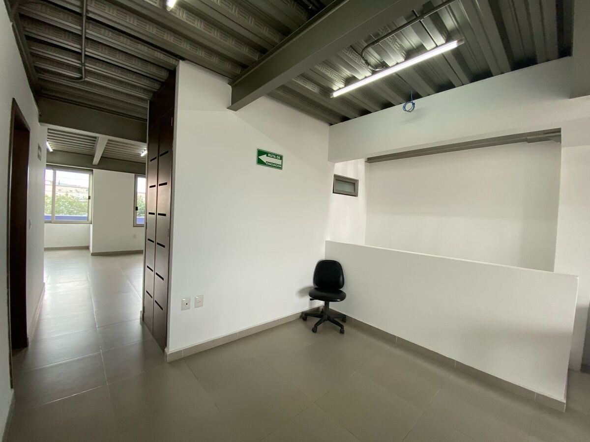 Oficina en Balaustradas, Querétaro, foto 9 de 16