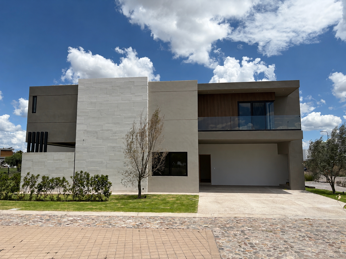 Casa en venta en El Campanario Queretaro, foto 1 de 50
