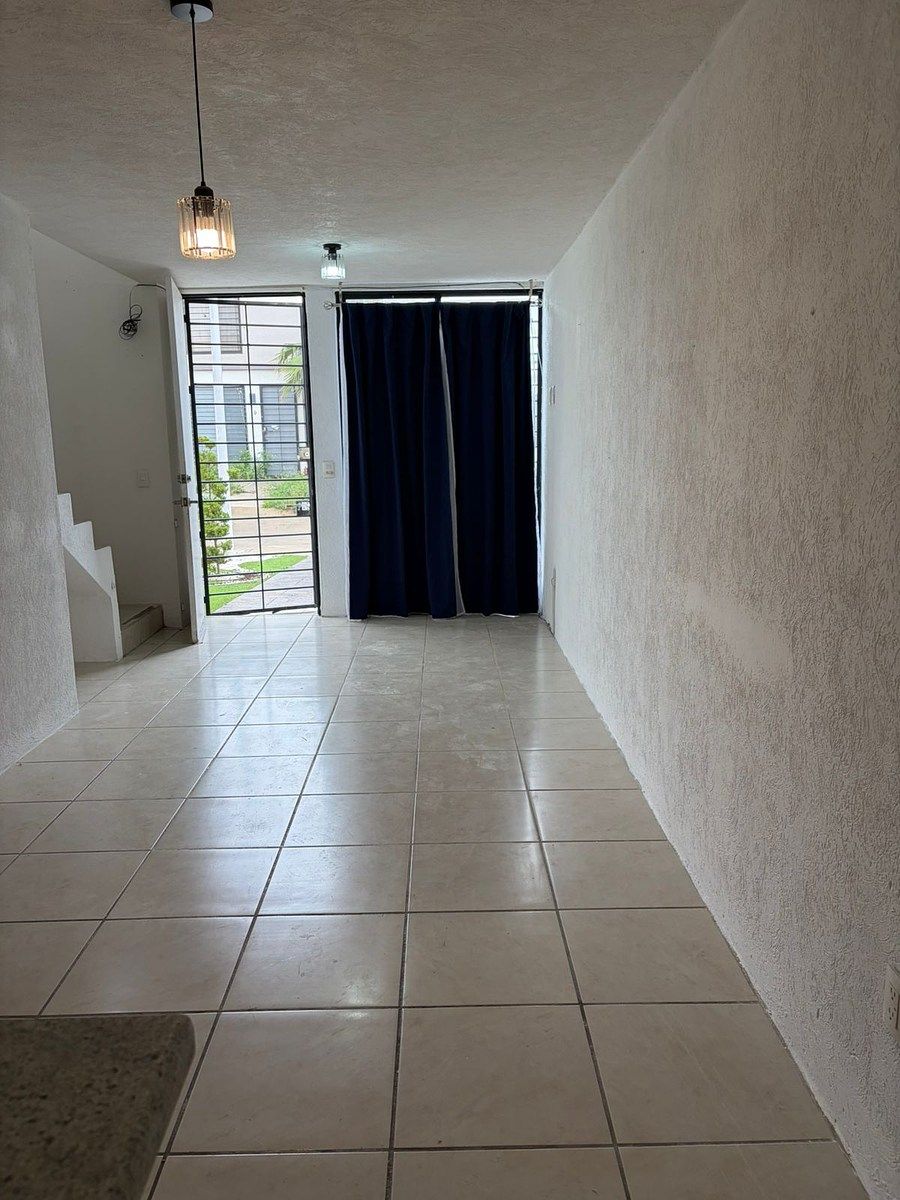 Casa em Vista Sur Residencial, Tlajomulco de Zúñiga, foto 2 de 21