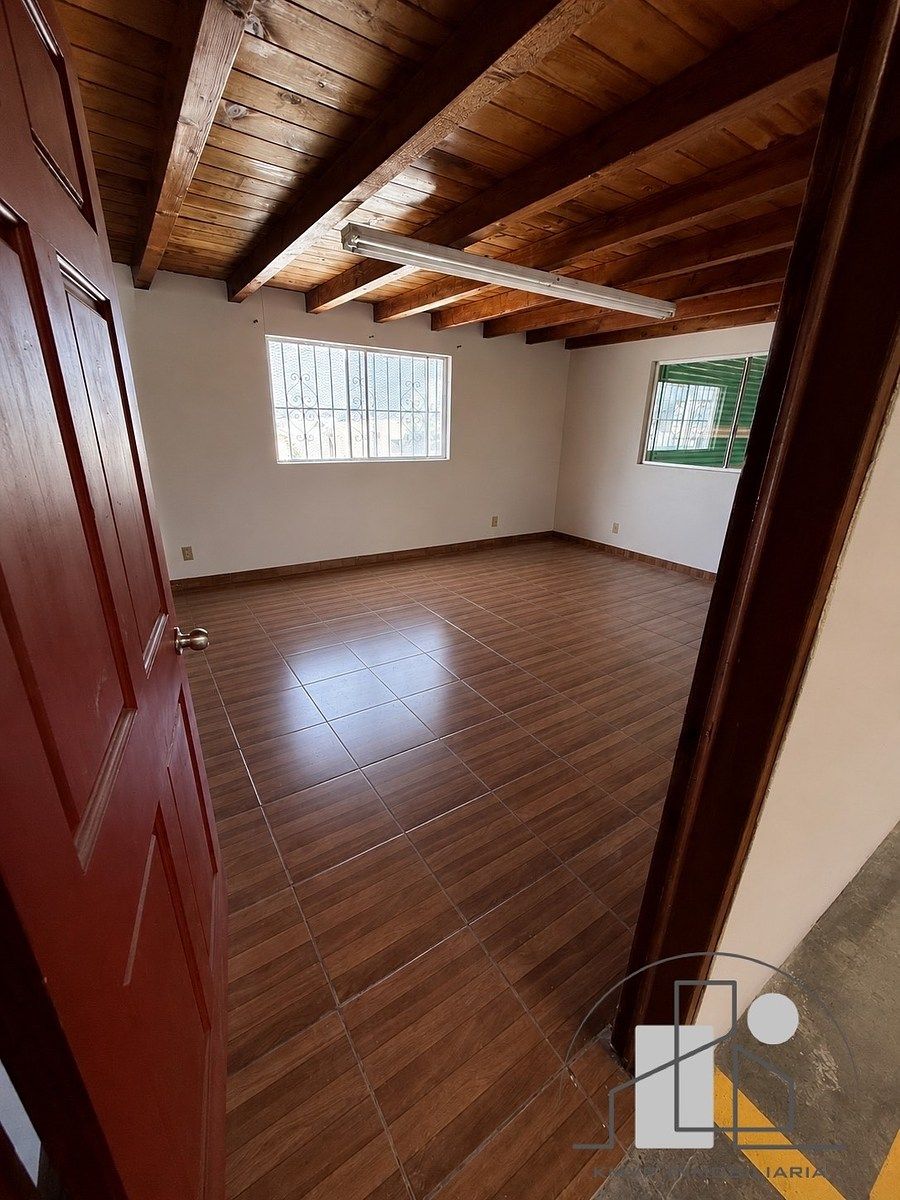 Commercial Storage Unit in Soler, Tijuana, photo 6 of 7