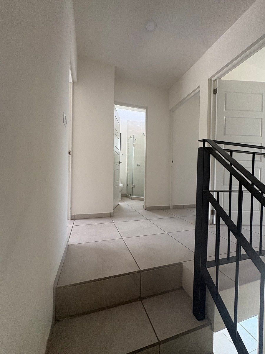 House in Cumbres Del Marqués, El Marqués, photo 8 of 19