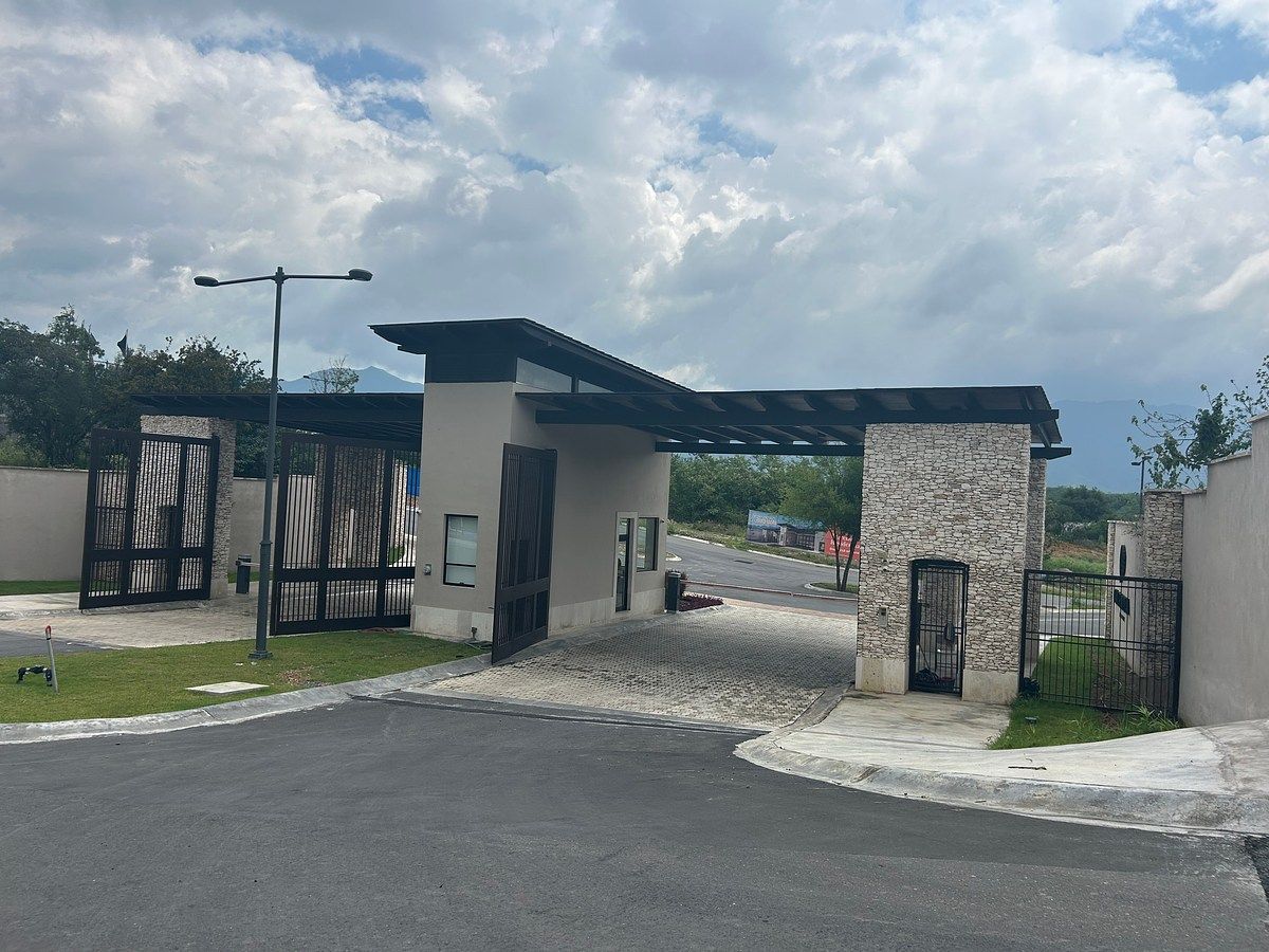 Terreno en venta en zona el Barrial Santiago Nuevo León, foto 1 de 10